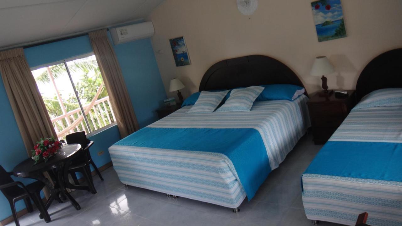 Hotel Posada Del Mar Fresh Water Bay Esterno foto